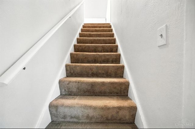 1684 Sanborn Drive, Reading, OH 45215