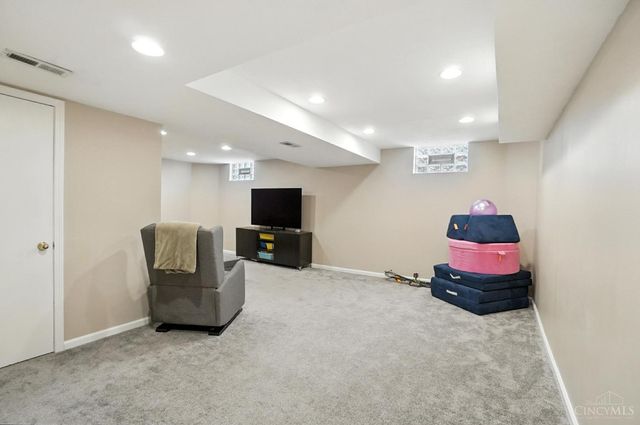 1684 Sanborn Drive, Reading, OH 45215