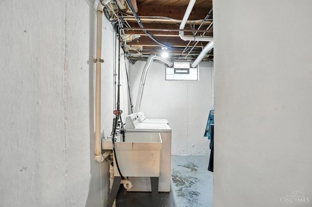 1684 Sanborn Drive, Reading, OH 45215