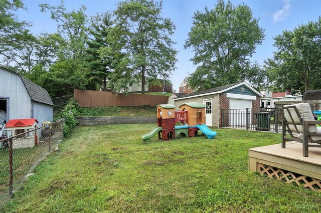 1684 Sanborn Drive, Reading, OH 45215