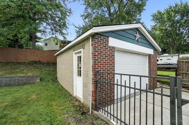 1684 Sanborn Drive, Reading, OH 45215