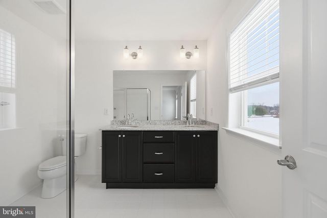 104 VIENNA BLVD, Glenmoore, PA 19343