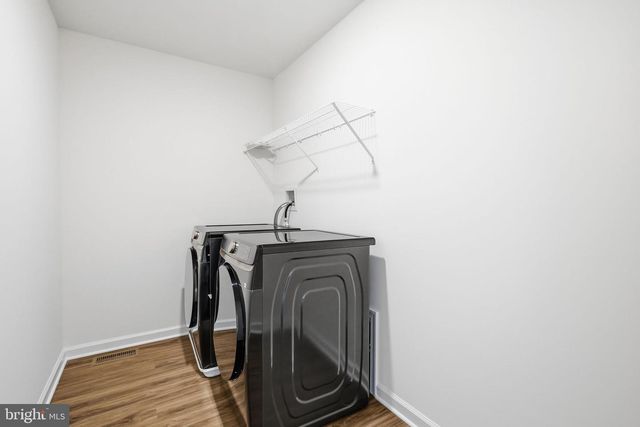 104 VIENNA BLVD, Glenmoore, PA 19343