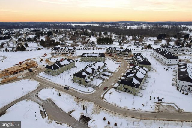 104 VIENNA BLVD, Glenmoore, PA 19343