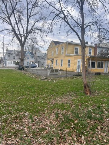 290 1st Street, Newburgh, NY 12550