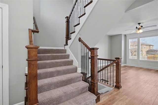 28600 W 162nd Place, Gardner, KS 66030