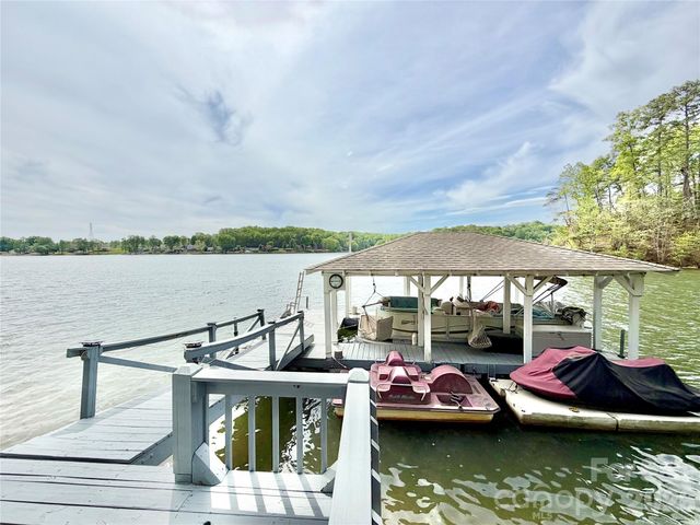 226 Riverwalk Road, Stony Point, NC 28678