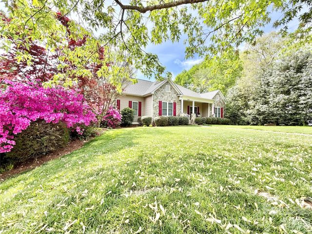 226 Riverwalk Road, Stony Point, NC 28678