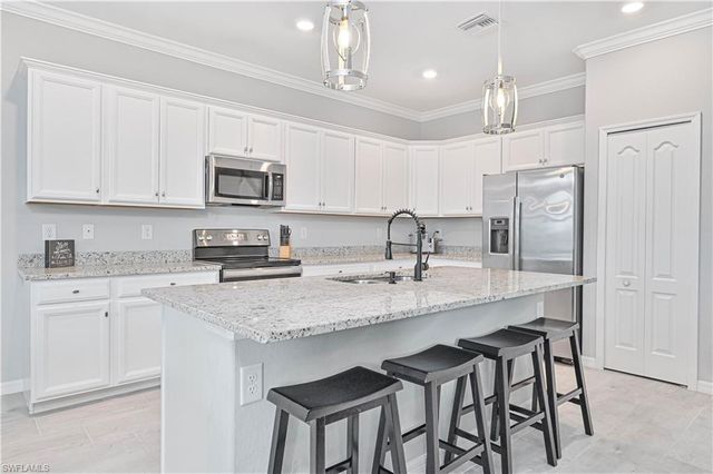 19828 Beechcrest PL, Estero, FL 33928