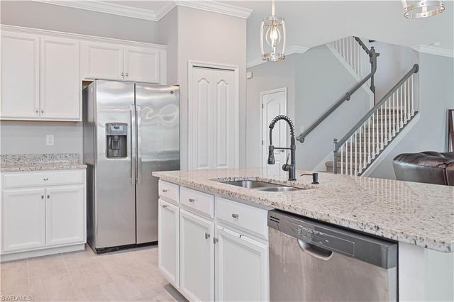 19828 Beechcrest PL, Estero, FL 33928