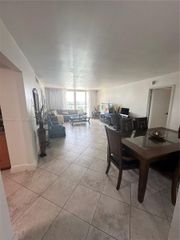 100 Bayview Drive 601, Sunny Isles Beach, FL 33160