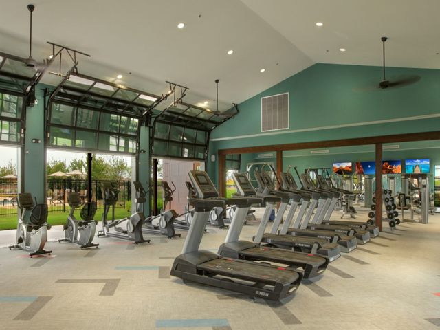 4022 Shawnee Trail, Heartland, TX 75126