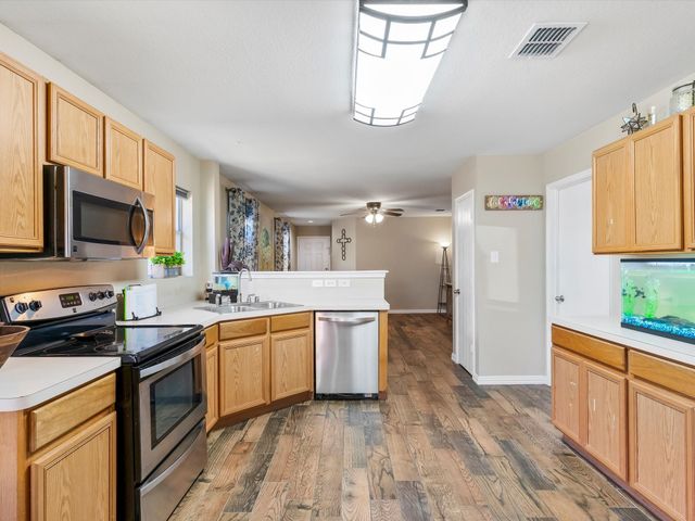 4022 Shawnee Trail, Heartland, TX 75126