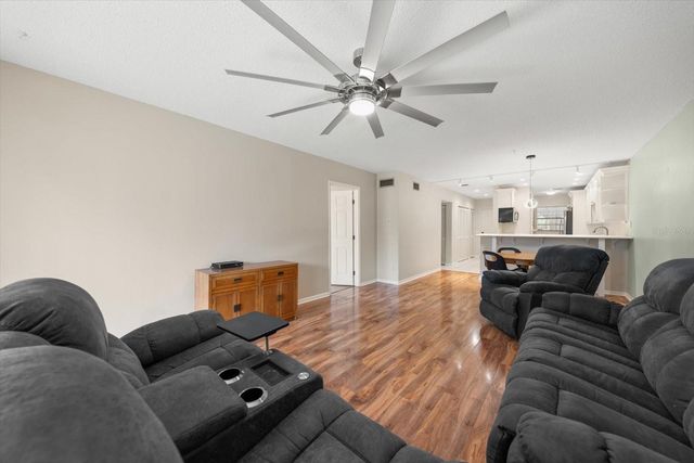 1750 BELLEAIR FOREST DRIVE B8, Belleair, FL 33756