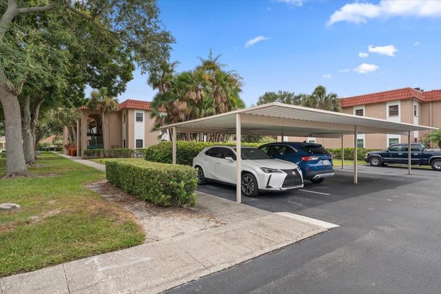 1750 BELLEAIR FOREST DRIVE B8, Belleair, FL 33756
