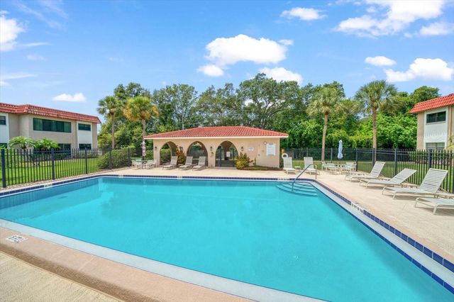 1750 BELLEAIR FOREST DRIVE B8, Belleair, FL 33756