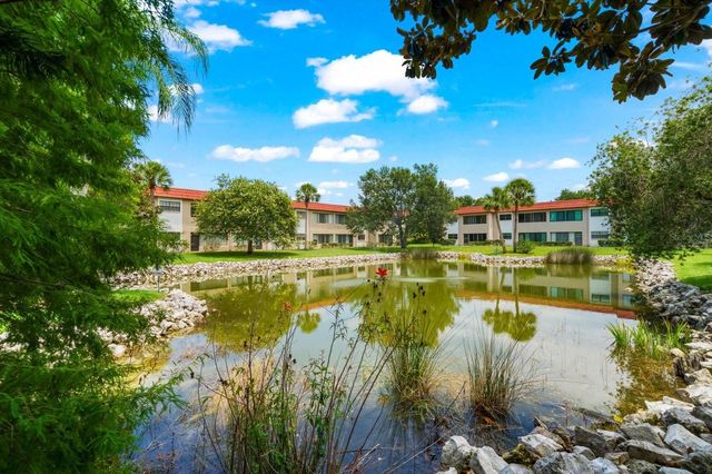 1750 BELLEAIR FOREST DRIVE B8, Belleair, FL 33756