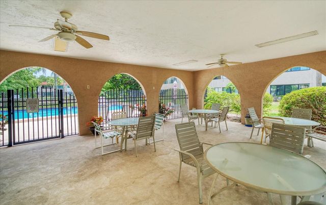 1750 BELLEAIR FOREST DRIVE B8, Belleair, FL 33756