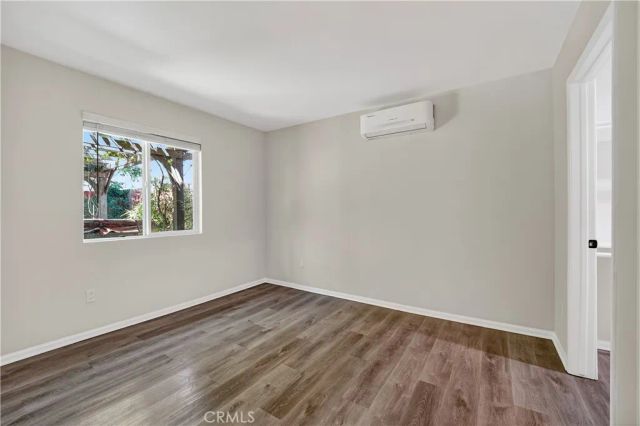 8211 Quartz Avenue, Winnetka, CA 91306