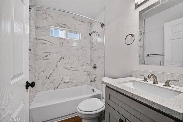 8211 Quartz Avenue, Winnetka, CA 91306