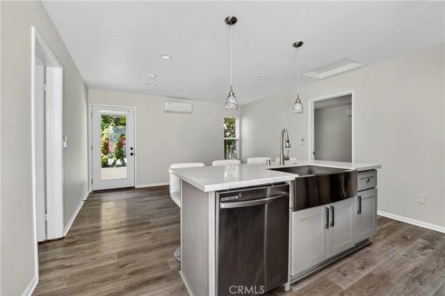 8211 Quartz Avenue, Winnetka, CA 91306