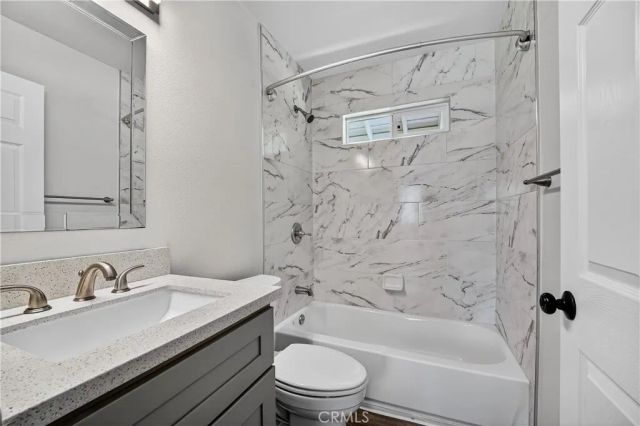 8211 Quartz Avenue, Winnetka, CA 91306