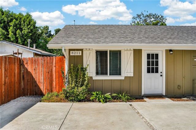 8211 Quartz Avenue, Winnetka, CA 91306