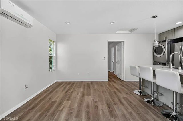 8211 Quartz Avenue, Winnetka, CA 91306