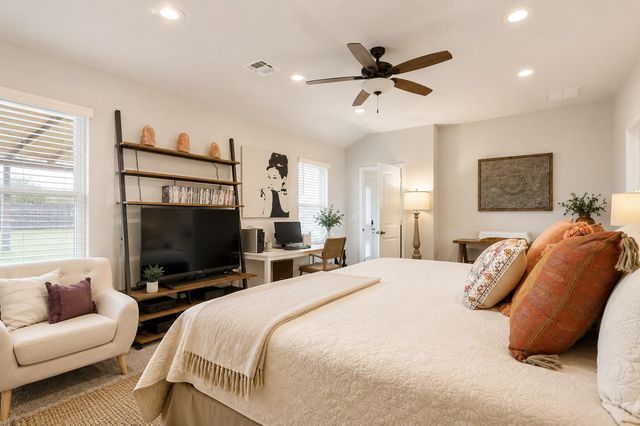 101 Democracy CT, Liberty Hill, TX 78642