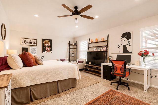 101 Democracy CT, Liberty Hill, TX 78642