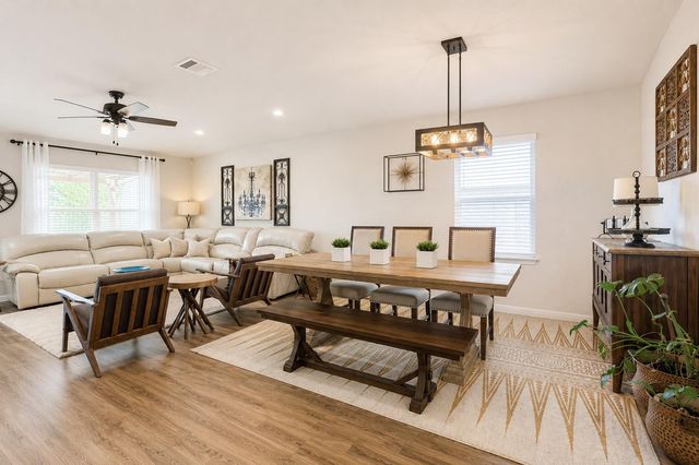 101 Democracy CT, Liberty Hill, TX 78642