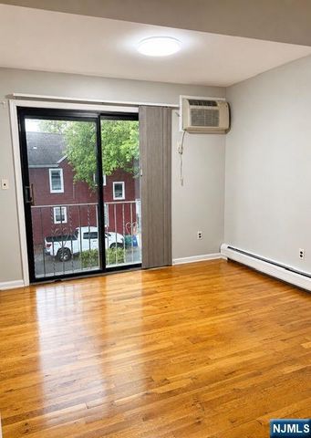 120 Fairview Avenue 3B, Westwood, NJ 07675