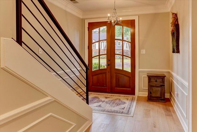 2178 E GLENALDEN DR, Germantown, TN 38139