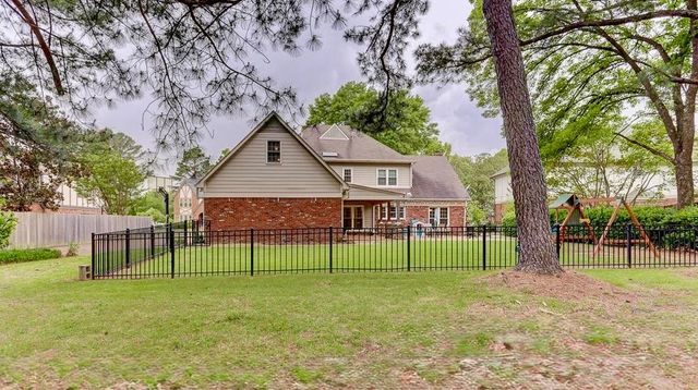 2178 E GLENALDEN DR, Germantown, TN 38139