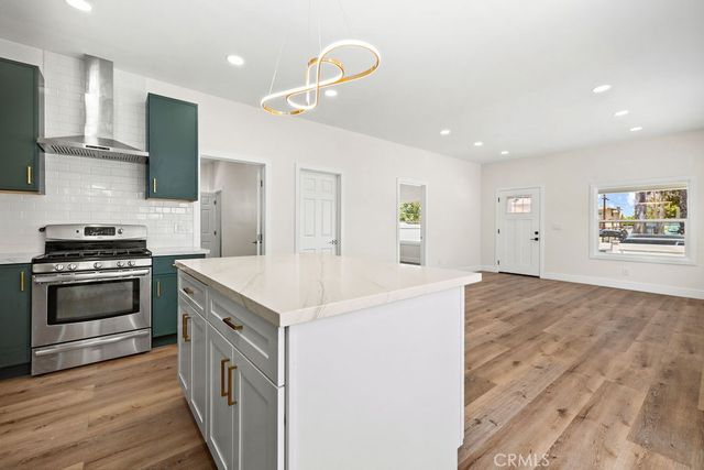 548 E 14th, Long Beach, CA 90813
