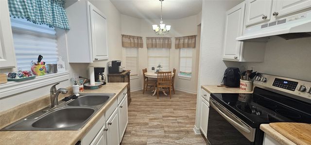 400 Bent Creek Dr, Grand Saline, TX 75140