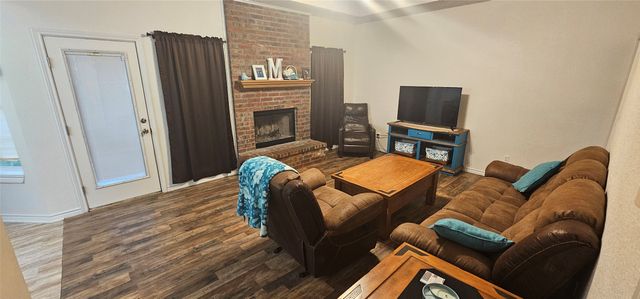 400 Bent Creek Dr, Grand Saline, TX 75140