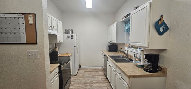 400 Bent Creek Dr, Grand Saline, TX 75140