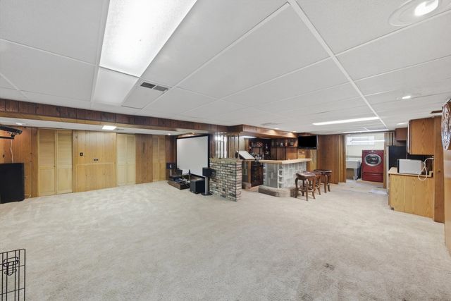 10623 WINDSOR Drive, Westchester, IL 60154