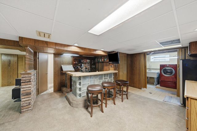 10623 WINDSOR Drive, Westchester, IL 60154