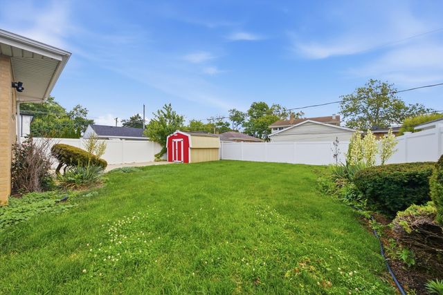10623 WINDSOR Drive, Westchester, IL 60154