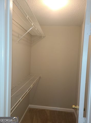 8010 Woodlake Drive, Riverdale, GA 30274