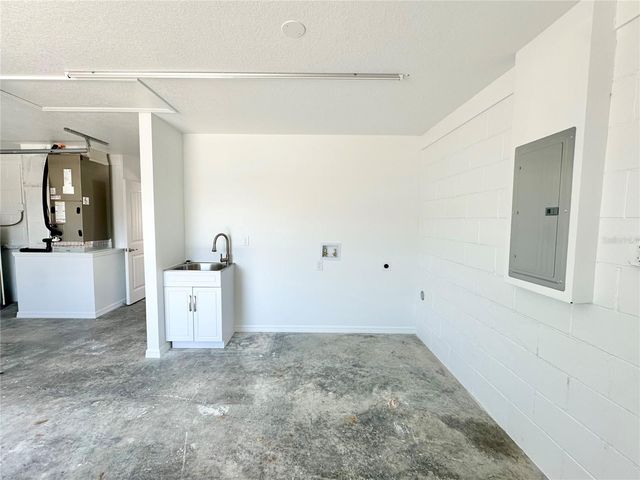 1336 LAJOLLA CIRCLE, Lady Lake, FL 32159