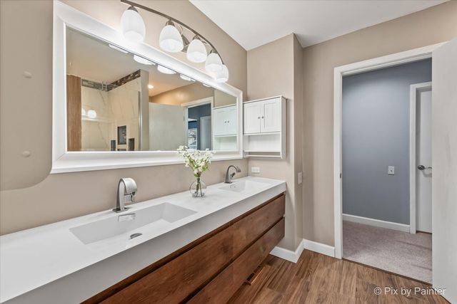 1633 Pebble Beach Circle, Elgin, IL 60123