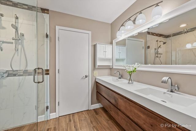 1633 Pebble Beach Circle, Elgin, IL 60123