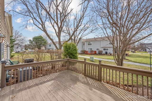 1633 Pebble Beach Circle, Elgin, IL 60123