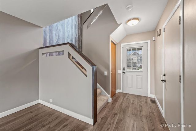 1633 Pebble Beach Circle, Elgin, IL 60123