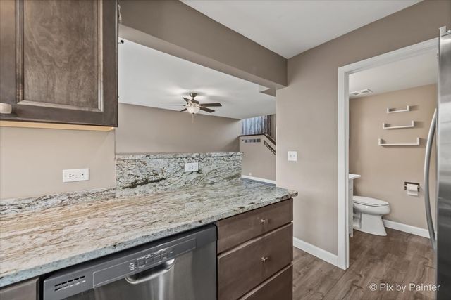 1633 Pebble Beach Circle, Elgin, IL 60123