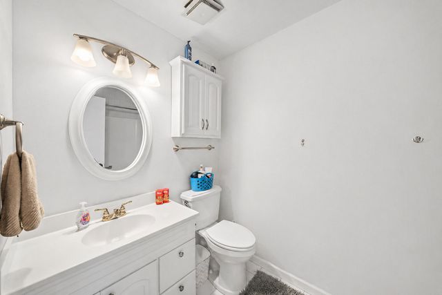 1160 Bramble Avenue, Bolingbrook, IL 60490