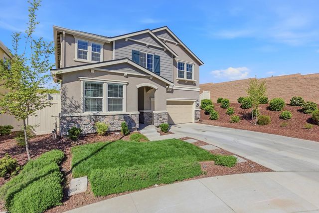 8025 Hughes Ct, Citrus Heights, CA 95610